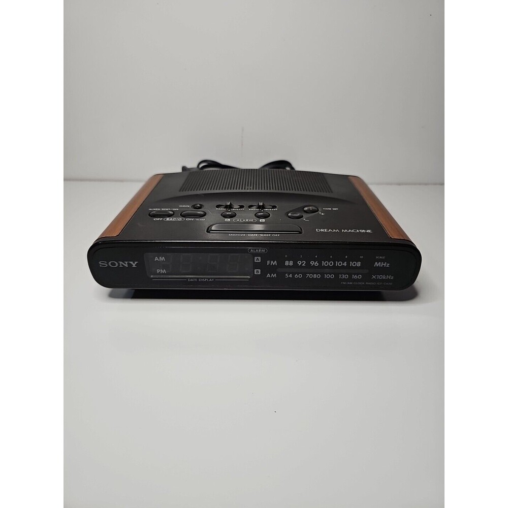 Sony Dream Machine ICF-C430 Vintage Wood Grain Dual Alarm AM/FM Clock Radio Work
